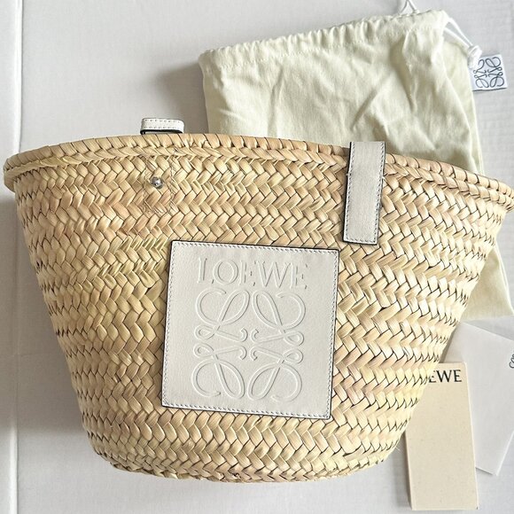 NWT Loewe Basket Bag in Palm Leaf and White Calfskin - Medium - Picture 2 of 9